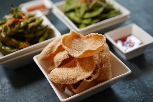 Banh Phong Tom - Prawn Crackers