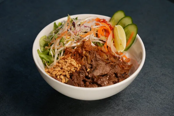 Bun Bo Nam Bo - Bun with Beef Tenderloin Stir-Fry